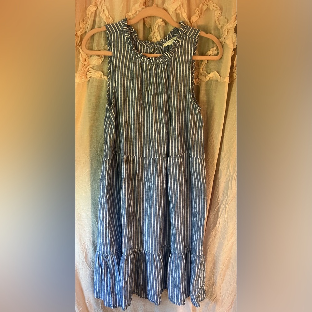 beachlunchlounge collection blue and white striped dress. Size medium